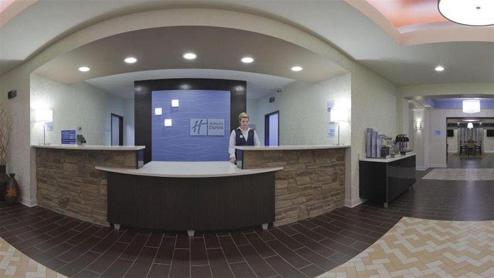 Holiday Inn Express Fulton By Ihg Exteriör bild